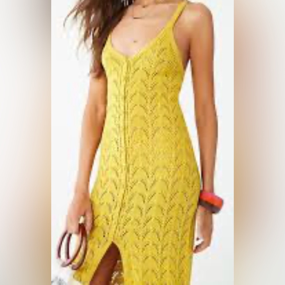 Forever 21 Citron Crochet Cami
Sweater Regular Fit A Line Dress